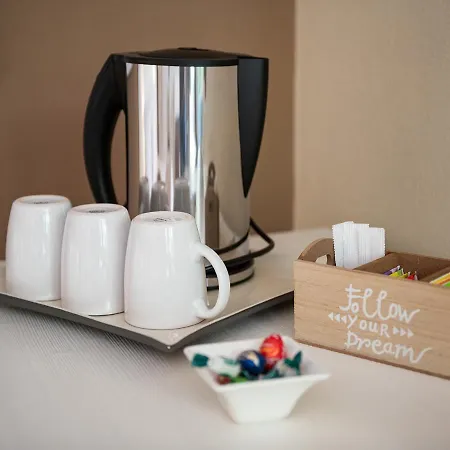 Giglio Di Chia ベッド・アンド・ブレックファスト ドームス・デ・マリーア