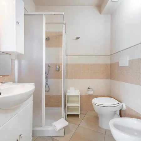 Giglio Di Chia ベッド・アンド・ブレックファスト ドームス・デ・マリーア