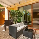 Giglio Di Chia Bed & Breakfast 3*