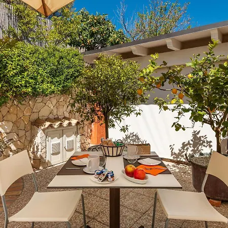 Bed & Breakfast Giglio Di Chia - Your Dream 3*