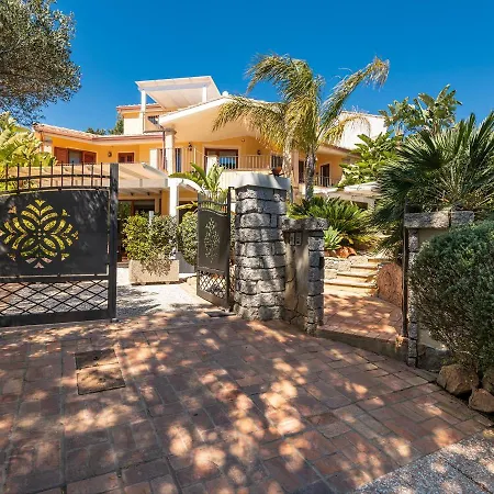 Giglio Di Chia 3* Domus De Maria