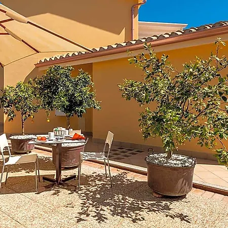 Estay - Giglio Di Chia 3*