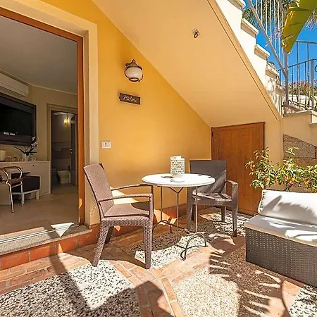 Estay - Giglio Di Chia 3*